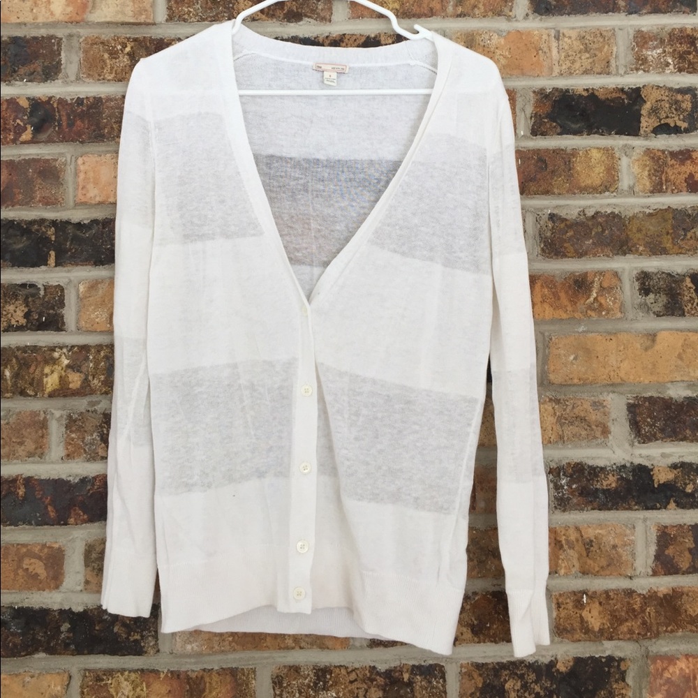Gap women’s cardigan